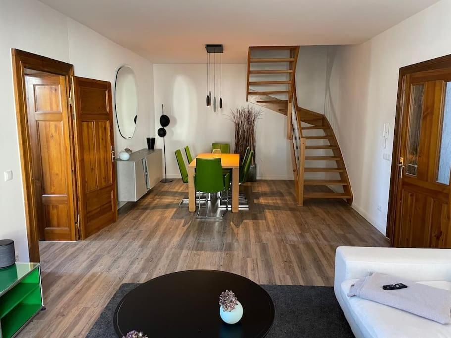 Verwunsches Haus Mit Parkplatz In Bester Lage Markkleeberg Buitenkant foto